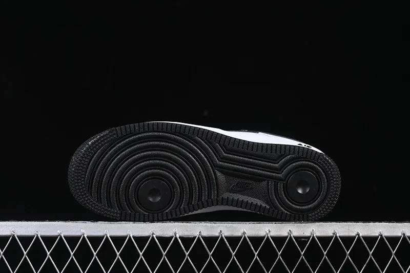 All categories Nk Air Force 1 Air Force series Nk Air Force 1 Low Air Force low-top Nike Air Force 1'07 Low Air Force 1 low-top casual sneakers HQ1911-100